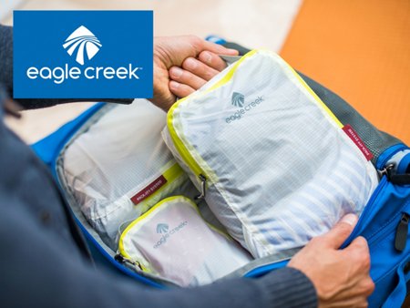 Packhilfen und Taschen